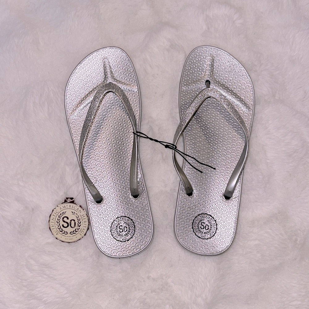 Brand New Sparkly Flip Flops